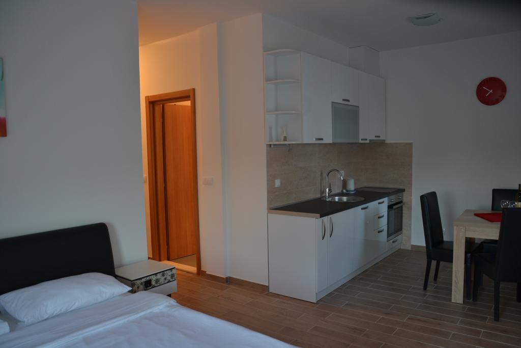 Apartments Porat Tivat Eksteriør bilde